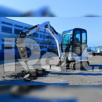 Экскаватор с гидромолотом BOBCAT E16 в аренду.-1