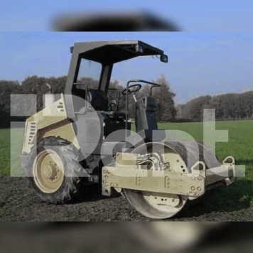 Виброкаток Bomag BW124DH-3 Виброкаток Bomag BW124DH-3