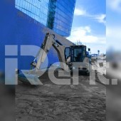 Экскаватор-планировщик Caterpillar 444F2 (ширина ковша: 1,5 м.)