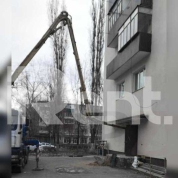 Mixer with concrete pumps Cifa MK-24-4 for rent.-1