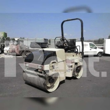 Виброкаток Dynapac CC122 Виброкаток Dynapac CC122