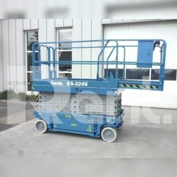 Ножничный подъемник GENIE GS-3246 Ножничный подъемник GENIE GS-3246