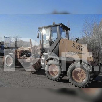 Grader ДМ ДМ-14 til leje.-1